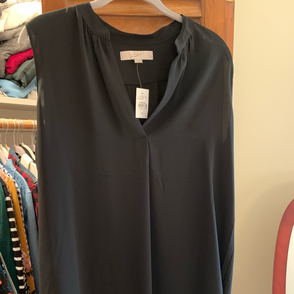 Ann Taylor Loft tank/ shell